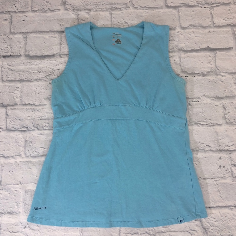 Nike ACG Tank top Light blue NIKE FIT Size Medium with stretch